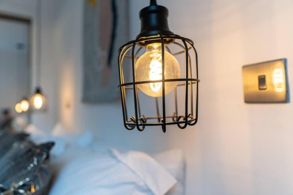 Stylish City Pad With Free Private Parking Glasgow Ngoại thất bức ảnh