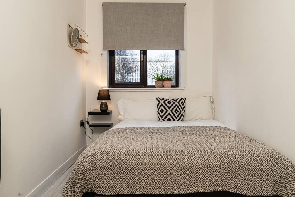 Stylish City Pad With Free Private Parking Glasgow Ngoại thất bức ảnh